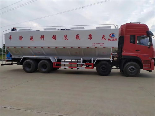 陜西渭南散裝飼料車新聞綜述 專用汽車助推現代化養殖物流升級
